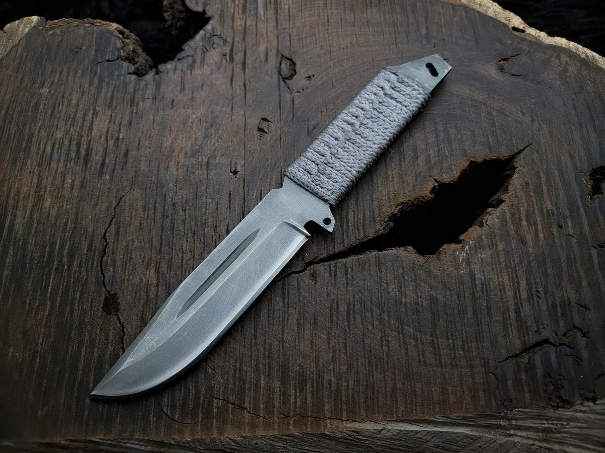 Handmade Resident Evil Biohazard Full Tang Replica Knife with Leather Sheath - Vortex Blades