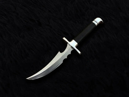 Batman: Under the Red Hood Replica Knives with Leather Sheath - Vortex Blades