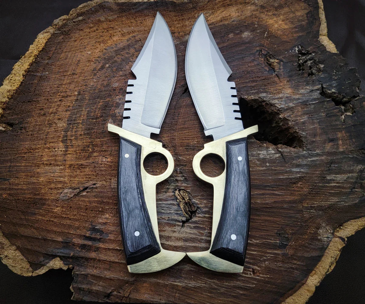 The Walking Dead: Daryl Dixon Replica Finger Guard Bowie Knife - Vortex Blades