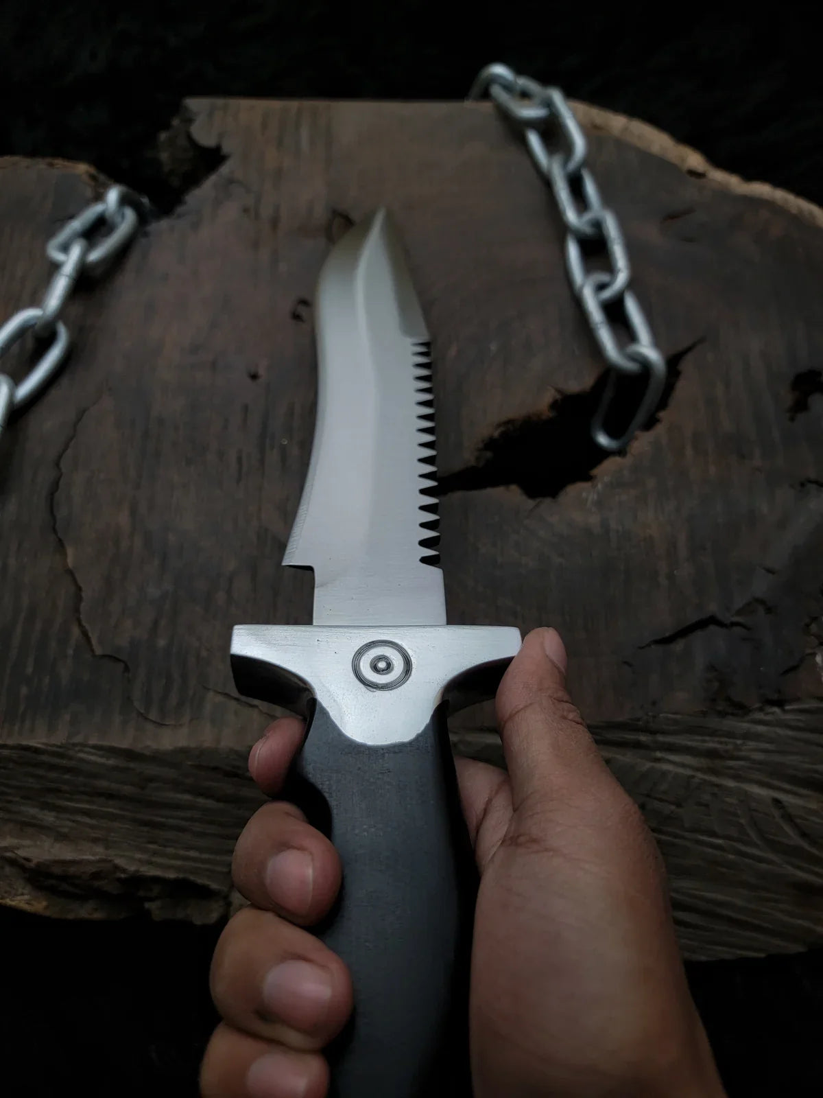 Handmade Resident Evil 1 Replica Knife with Leather Sheath - Vortex Blades