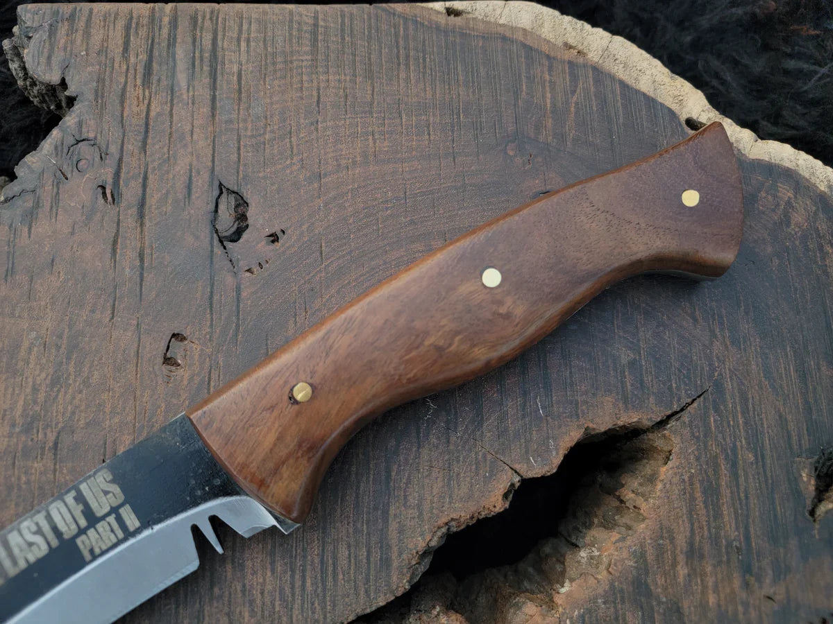 The Last Of Us : Part 2 - Ellie's Replica Machete with Leather Sheath - Vortex Blades