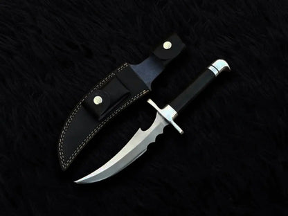 Batman: Under the Red Hood Replica Knives with Leather Sheath - Vortex Blades