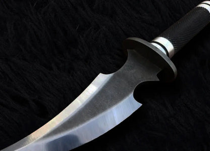 Batman: Under the Red Hood Replica Knives with Leather Sheath - Vortex Blades