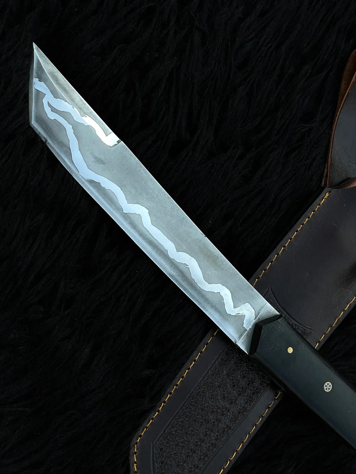 Handmade Premium Samurai Tanto with Leather Sheath - Vortex Blades
