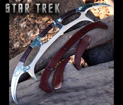 Bat'leth Klingon Star Trek Prop with Leather Sheath